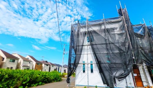 借地権の建て替えは地主との交渉が必要？建て替えの際の承諾料の相場についても解説します